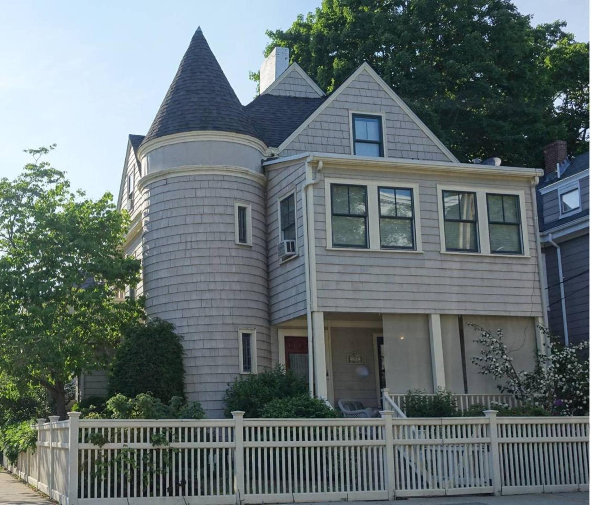 Luxury Harvard/Mit Victorian Кеймбридж Екстериор снимка