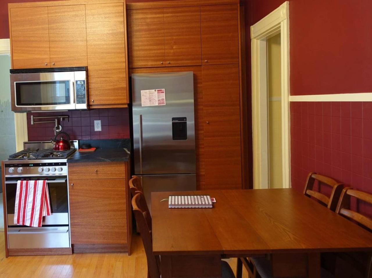 Luxury Harvard/Mit Victorian Кеймбридж Екстериор снимка